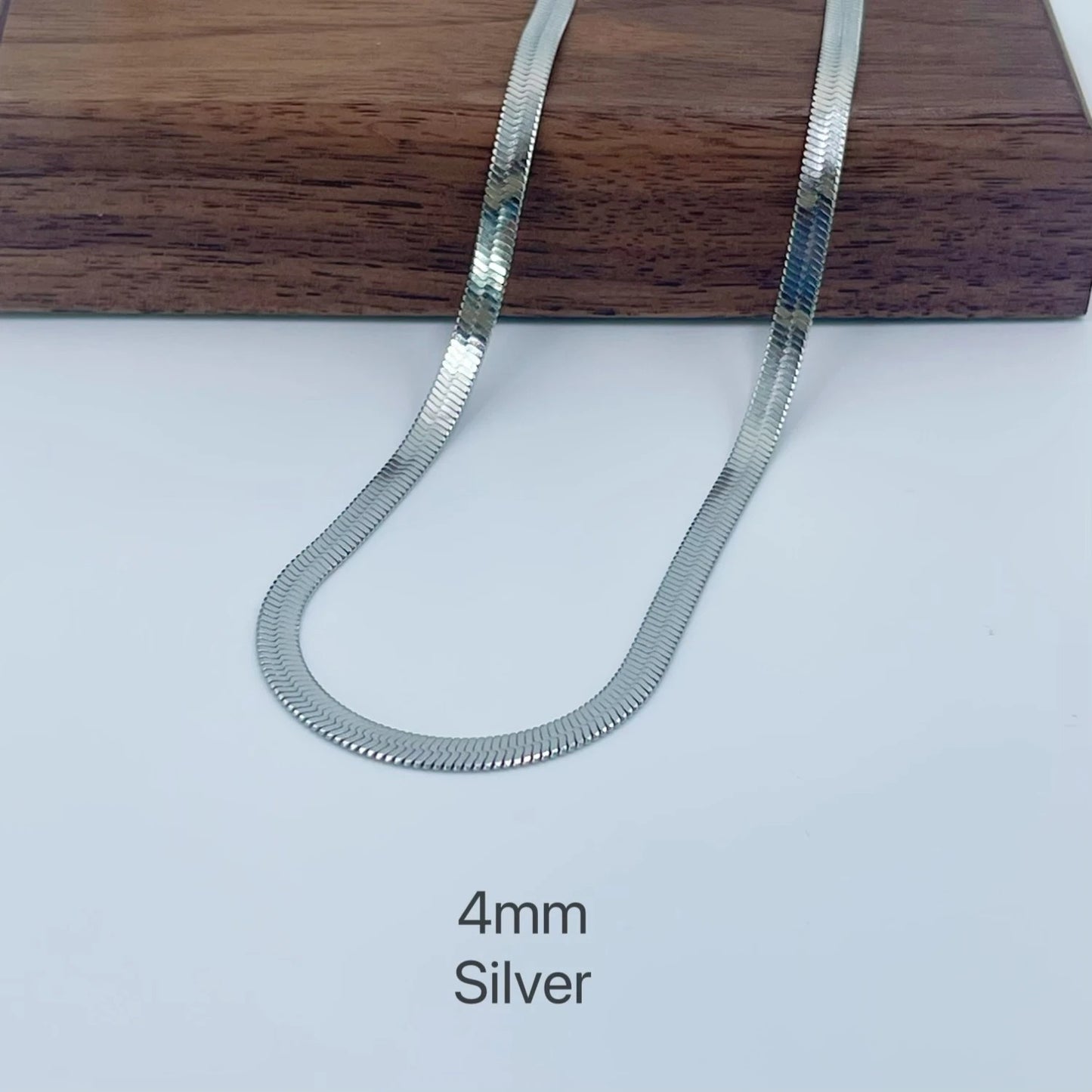 Collier en Acier Inoxydable Plaqué Or 14K – Élégance & Hypoallergénique