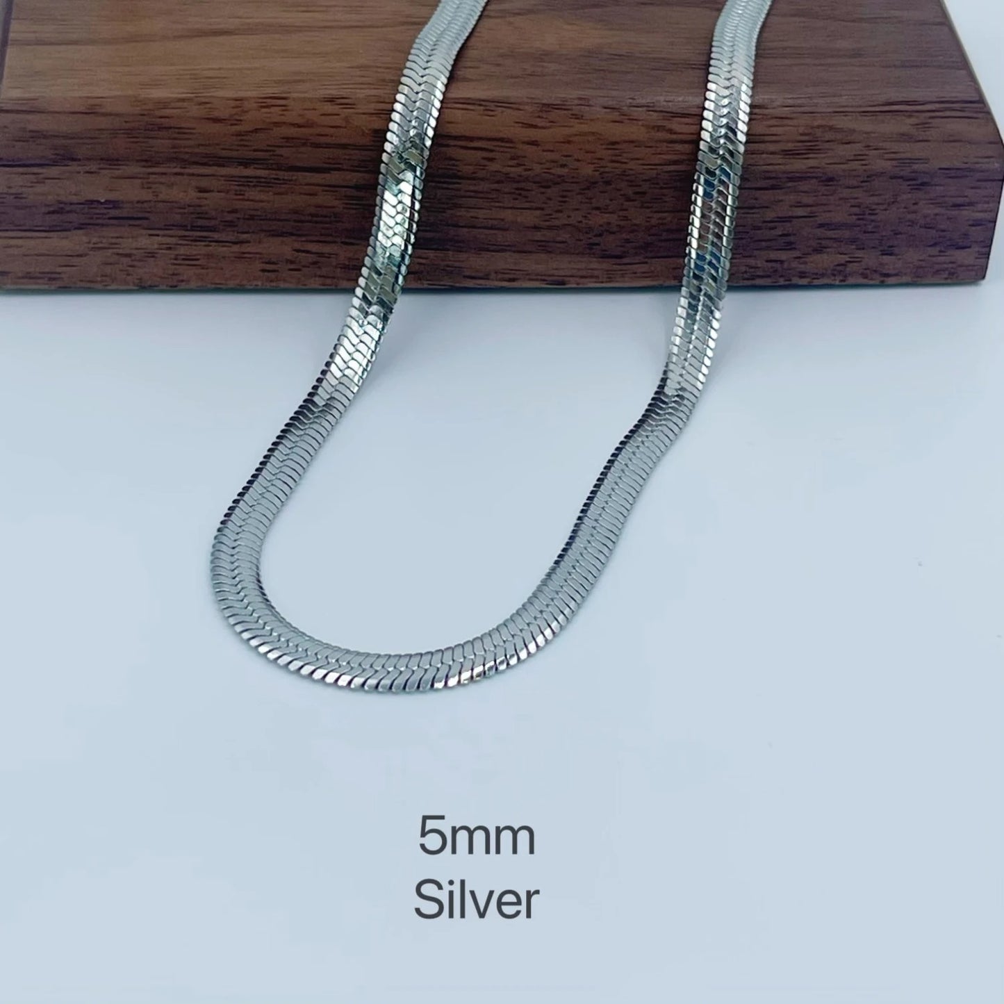 Collier en Acier Inoxydable Plaqué Or 14K – Élégance & Hypoallergénique