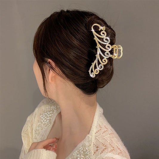 sois resplendissante avec cette pince à cheveux